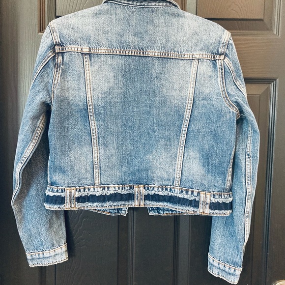 HUDSON Womens Denim Jean Jacket Button front Distressed Frayed New Pockets XS - Picture 9 of 9